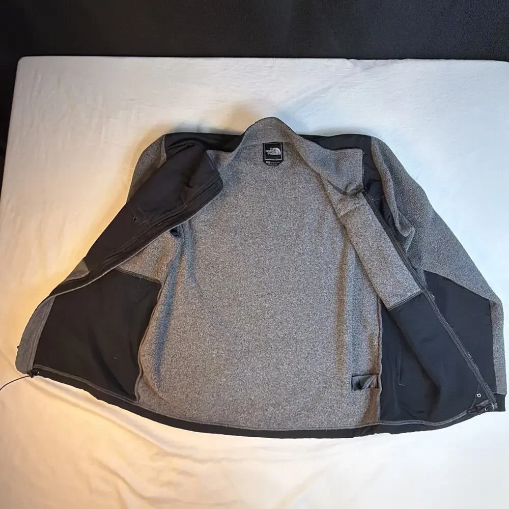 North Face Jacket Men’s Gray Denali Fleece Jacket - Size M